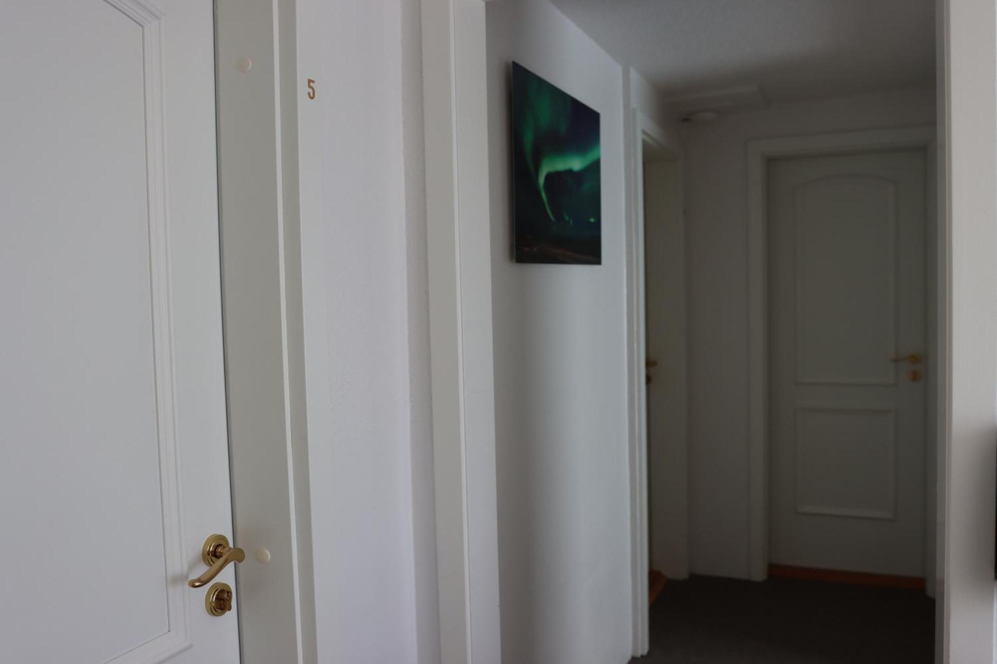 Guesthouse Dyngja Hofn Bagian luar foto